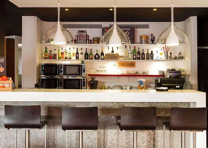 Hotel Aeroporto: Hotel Ibis Lisboa Sintra